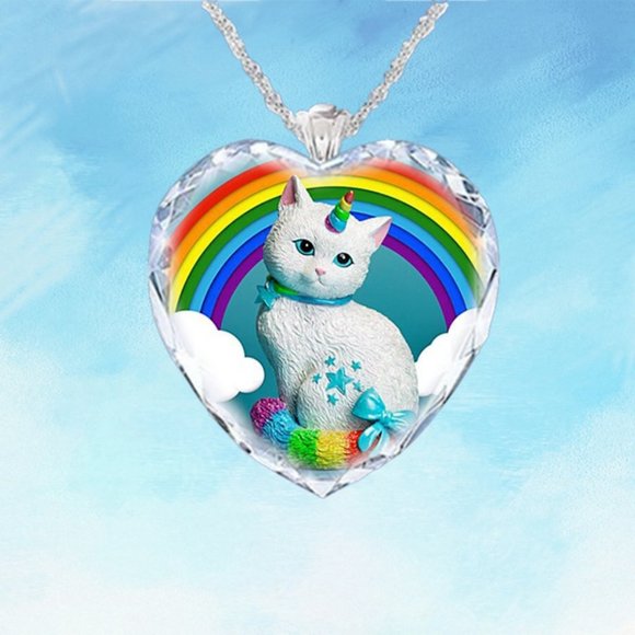 TT-Unicorn Cat and Rainbow Heart Necklace - Picture 9 of 10